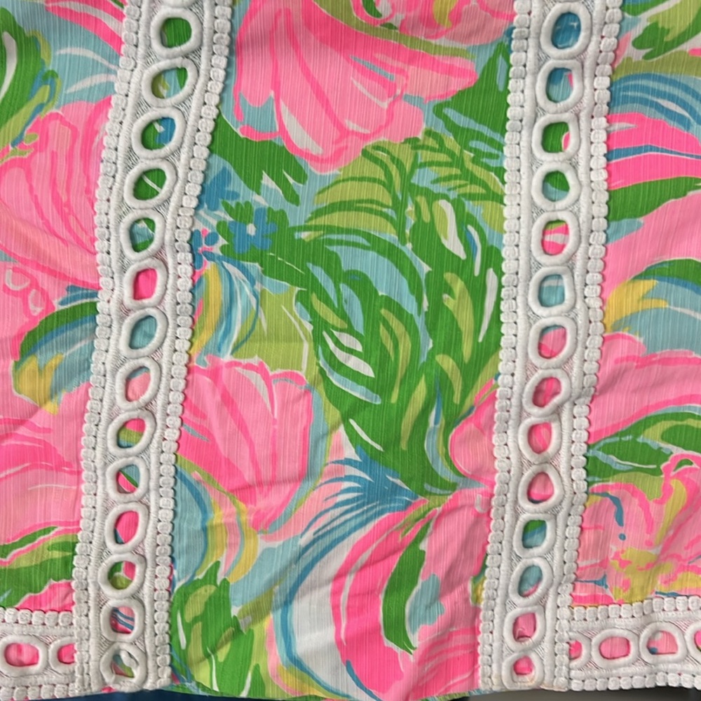 Lilly Pulitzer pancy lace skort - Picture 4 of 6